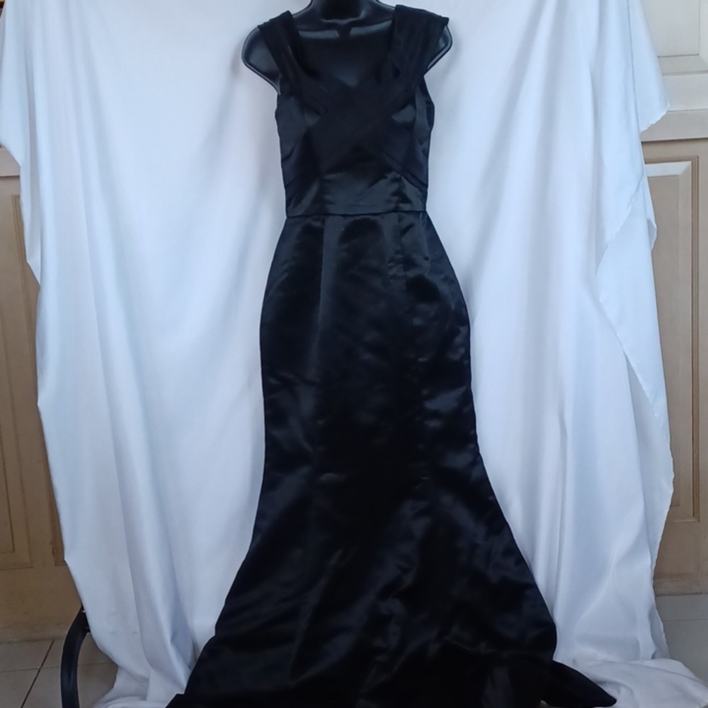 Hayley Paige Black Satin Bridesmaid Dress Prom Dress bridesmaid gown Size 6